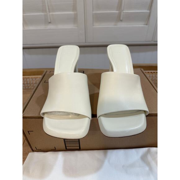 Vince Lulu Leather Mule Sandals Marble Cream Size 9.5 NWOB Timeless Chic Sleek - Picture 4 of 13